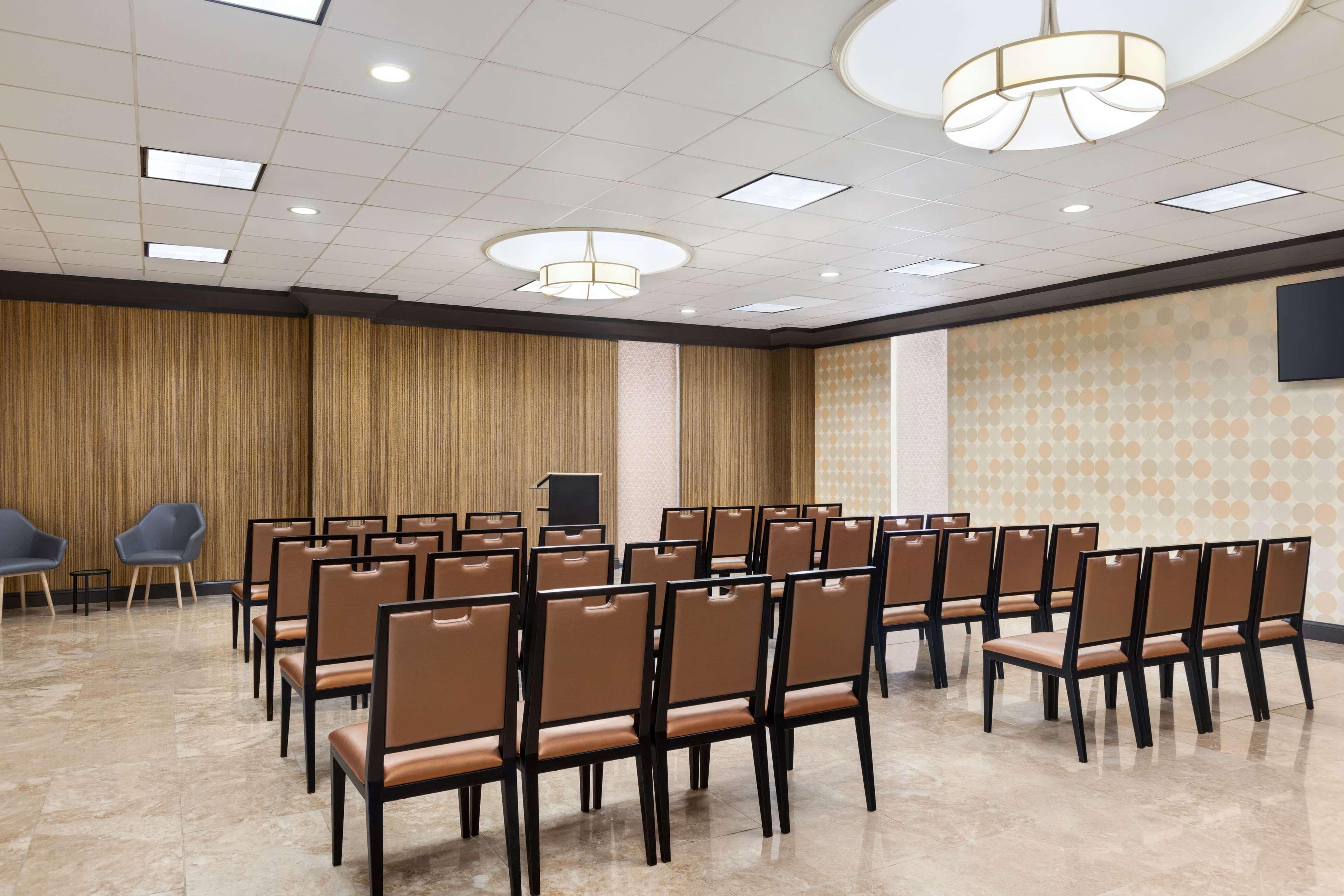 Wyndham Garden Totowa Otel Dış mekan fotoğraf